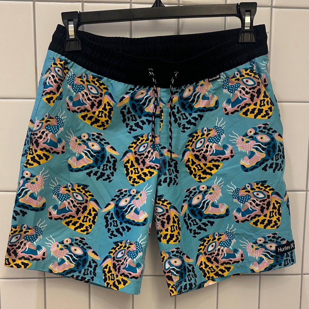 Hurley size Medium (boys 10-12) EUC swim trunks - Picture 6 of 7